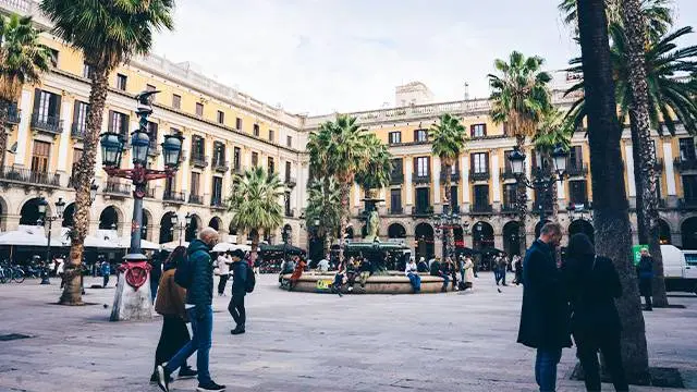 plaza real in barcelona and copyright infrigement